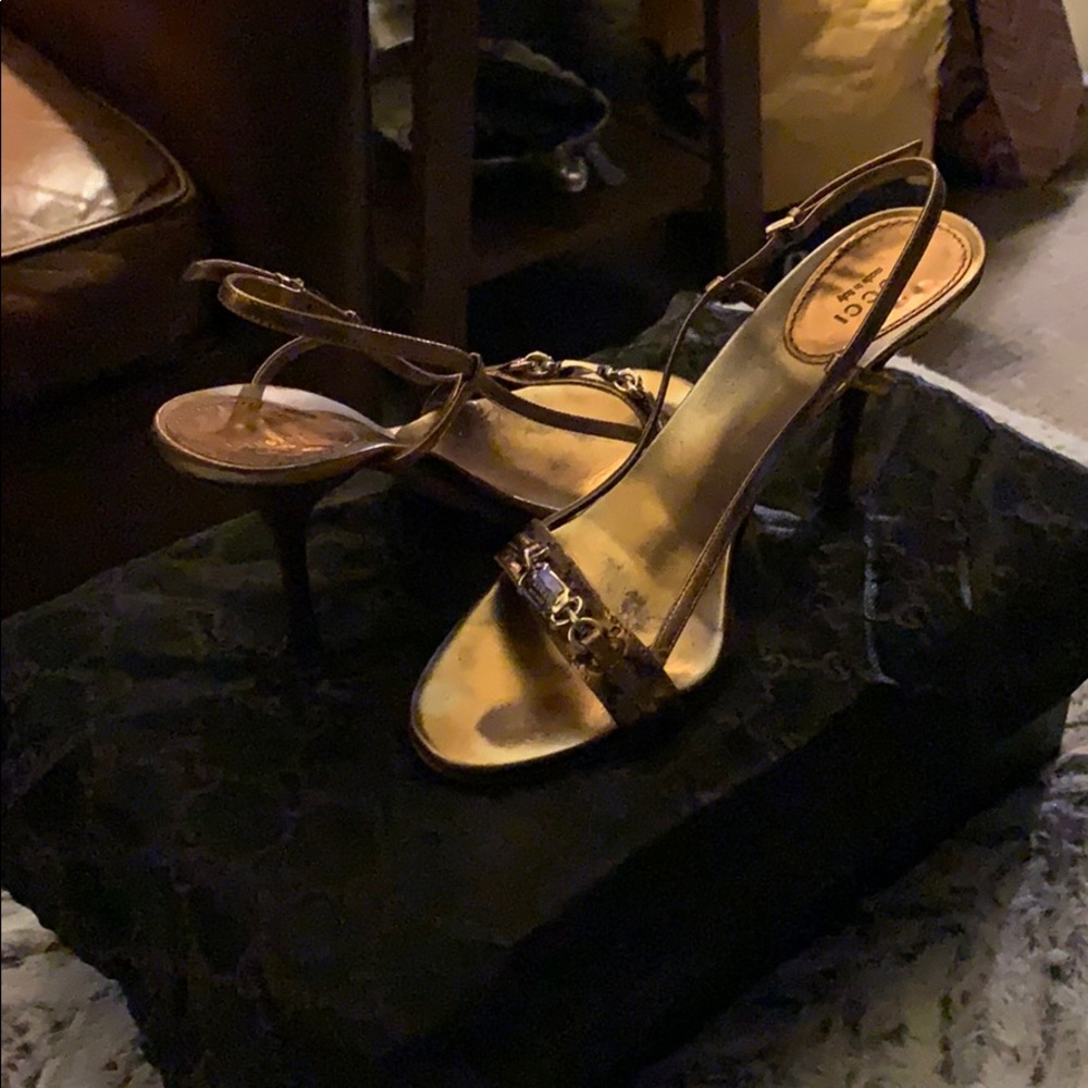 Gucci women’s heel size 7.5 B in original box